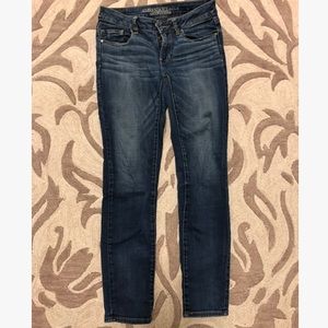 American Eagle jeans size 4 regular